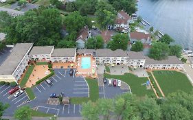 Lakefront Terrace Resort